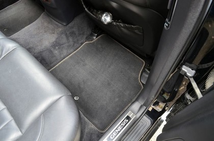 Коврики на Hyundai Genesis I 2008 - 2014 в Ижевске