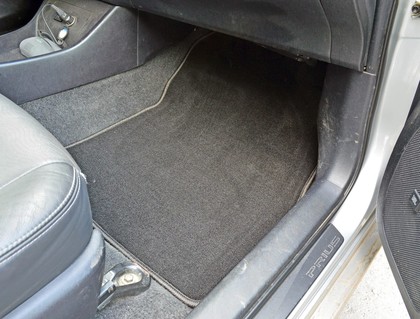 Коврики на Toyota Prius (30) 2009 - 2016 в Ижевске