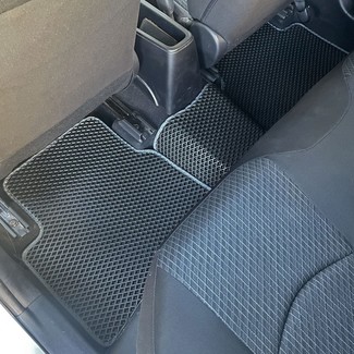 Коврики на Toyota Prius (50) 2015 - 2023 в Ижевске
