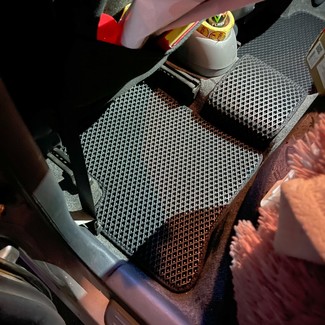 Коврики на Toyota Vitz I 1998 - 2005 в Ижевске