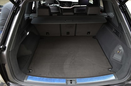 Коврики на Volkswagen Touareg III 2018 - 2025 в Ижевске