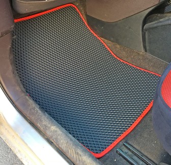 Коврики на Toyota iQ 2008 - 2016 в Ижевске