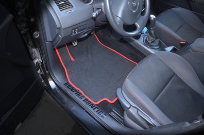 Коврики на Renault Megane II 2002 - 2008 в Ижевске