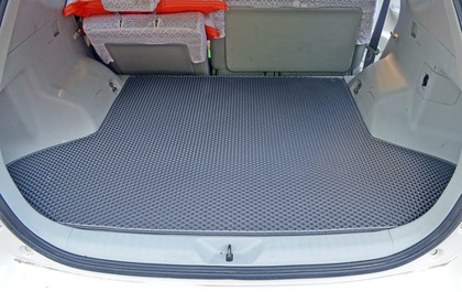 Коврики на Toyota Prius Alpha 2011 - 2021 в Ижевске