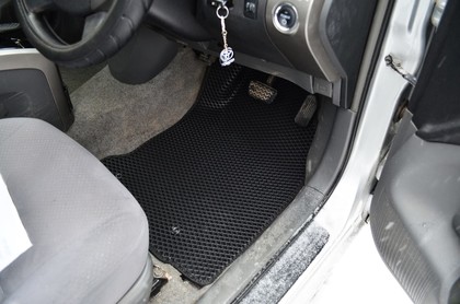 EVA коврики на Toyota Prius (20) 2004 - 2009 в Ижевске