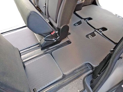 Коврики на Toyota Noah (R80) 2014 - 2021 в Ижевске