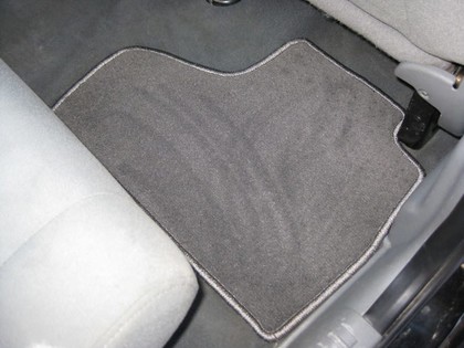 Коврики на Jeep Cherokee (KJ) 2001 - 2007 в Ижевске