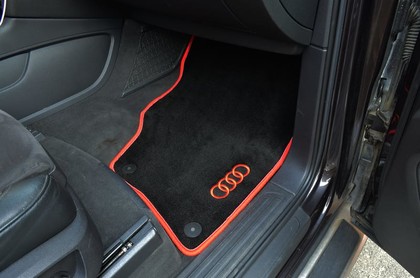 Коврики на Audi Q7 I 2005 - 2015 в Ижевске