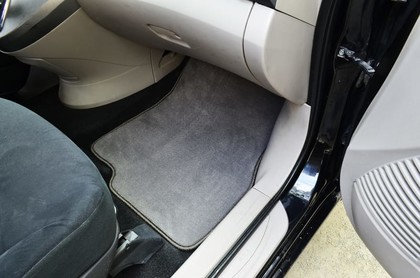 Коврики на Mitsubishi Grandis 2003 - 2009 в Ижевске