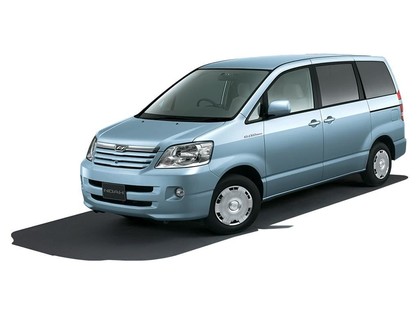 Ворсовые коврики на Toyota Noah (R60) 2001 - 2007 в Ижевске