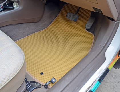 Ворсовые коврики на Toyota Cynos (L50) 1995 - 1999 в Ижевске
