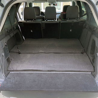 Коврики на Land Rover Discovery V 2016 - 2025 в Ижевске