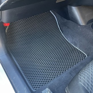 Коврики на Toyota Prius (50) 2015 - 2023 в Ижевске