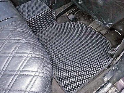 Коврики на Mercedes 190 (W201) 1982 - 1993 в Ижевске