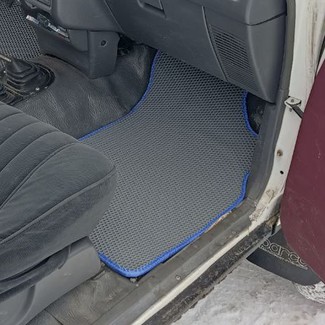 EVA коврики на Toyota Hilux V 1988 - 1997 в Ижевске