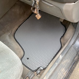 Коврики на Mitsubishi Diamante II 1995 - 2005 в Ижевске