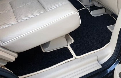 Коврики на Lincoln Navigator III 2006 - 2017 в Ижевске