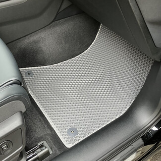 Ворсовые коврики на Audi Q5 III 2024 - 2026 в Ижевске Ворсовые коврики на Audi Q5 III 2024 - 2026 в Ижевске