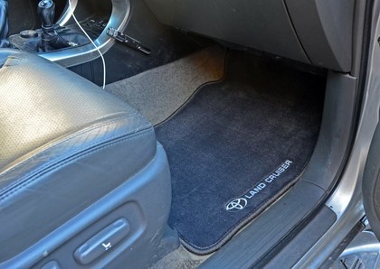 Коврики на Toyota Land Cruiser Prado 120 2002 - 2009 в Ижевске