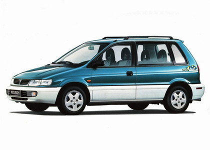 Коврики на Mitsubishi Space Runner I 1991 - 1999 в Ижевске
