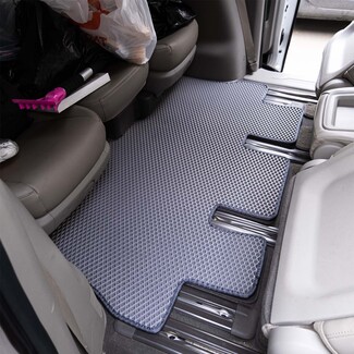 Ворсовые коврики на KIA Carnival III 9 мест и 11 мест 2014 - 2021 в Ижевске Ворсовые коврики на KIA Carnival III 9 мест и 11 мест 2014 - 2021 в Ижевске