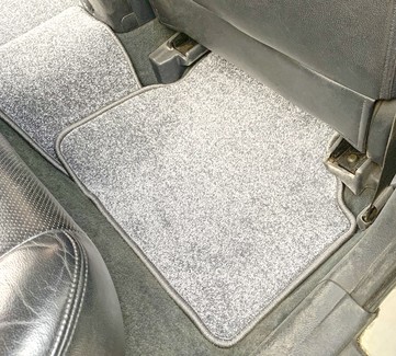 Коврики на Toyota Avensis II 2002 - 2008 в Ижевске