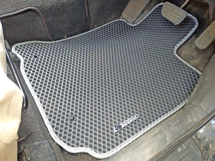 EVA коврики на Toyota Wish I 2003 - 2009 в Ижевске