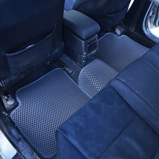Коврики на Toyota Caldina (T24) 2002 - 2007 в Ижевске