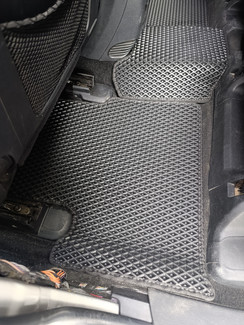 Коврики на Jeep Grand Cherokee (WK2) 2010 - 2022 в Ижевске