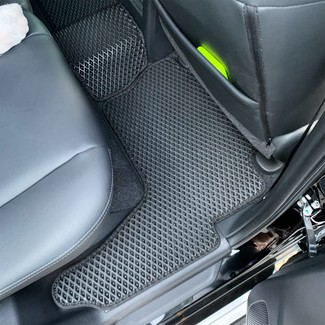 Коврики на Mitsubishi Montero Sport III 2015 - 2025 в Ижевске