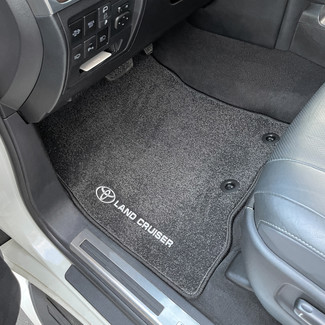 Коврики на Toyota Land Cruiser 200 2007 - 2021 в Ижевске