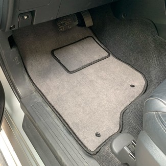 Коврики на Mitsubishi Montero Sport III 2015 - 2025 в Ижевске