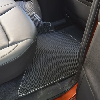 Коврики на Isuzu D-max III 2019 - 2025 в Ижевске