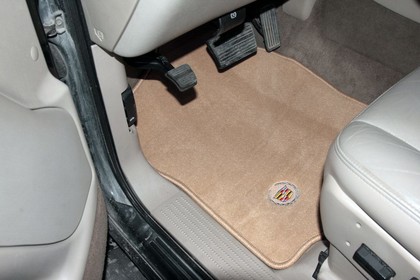 Коврики на Cadillac Escalade II 2002 - 2007 в Ижевске