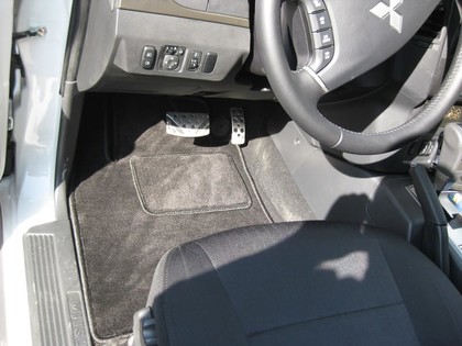 Коврики на Mitsubishi Pajero IV 2006 - 2021 в Ижевске