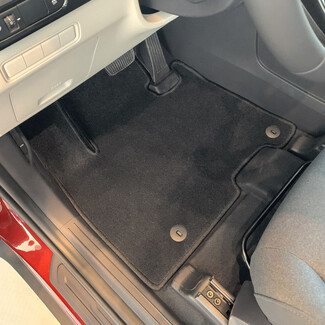 Ворсовые коврики на KIA Carnival IV 7 мест с оттоманками 2020&nbsp;-&nbsp;2026 в Ижевске