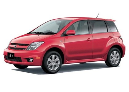 Коврики на Toyota Ist I 2002 - 2007 в Ижевске