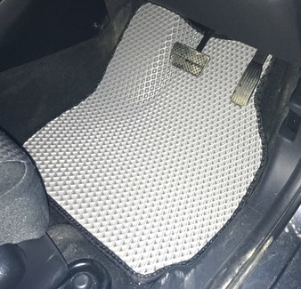 Коврики на Honda Fit IV 2019 - 2025 в Ижевске