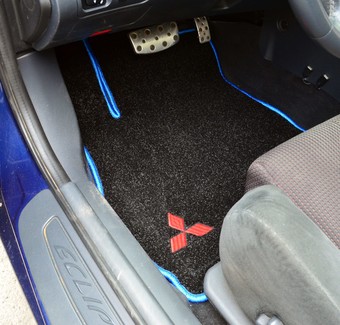 Коврики на Mitsubishi Eclipse IV 2005 - 2011 в Ижевске