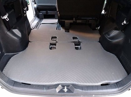 Коврики на Toyota Voxy (R80) 2014 - 2021 в Ижевске