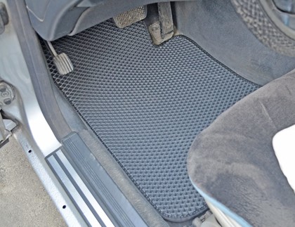 Ворсовые коврики на Mercedes E (W210) 1995 - 2002 в Ижевске
