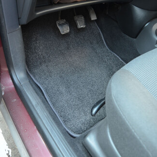 Ворсовые коврики на Ford Focus I 1998&nbsp;-&nbsp;2005 в Ижевске