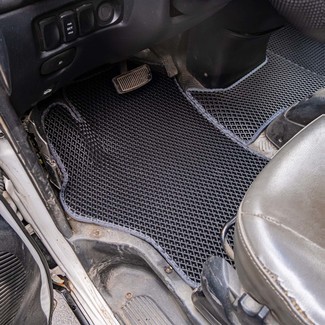 Коврики на Hyundai Starex 1996 - 2007 в Ижевске