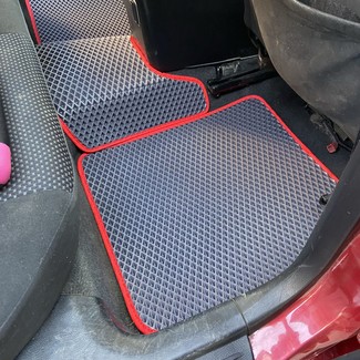 Коврики на Mitsubishi Lancer IX 2000 - 2010 в Ижевске