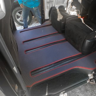 Коврики на Toyota Vellfire (H20) 2008 - 2015 в Ижевске