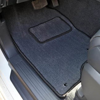 Коврики на Mitsubishi L200 V 2015 - 2025 в Ижевске