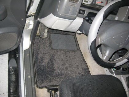 Коврики на Mitsubishi Montero Sport I 1996 - 2008 в Ижевске