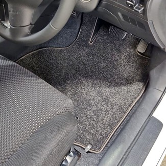 Коврики на Toyota Caldina (T24) 2002 - 2007 в Ижевске