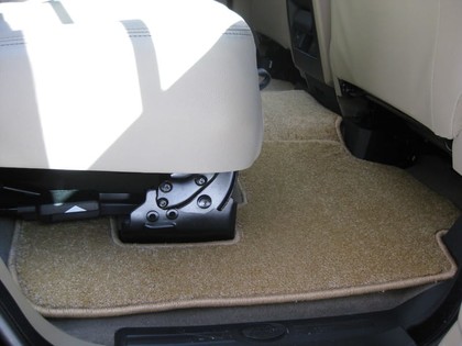 Коврики на Land Rover Discovery III 2004 - 2009 в Ижевске