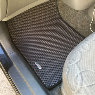 Коврики на Toyota Vitz I 1998&nbsp;-&nbsp;2005 в Ижевске